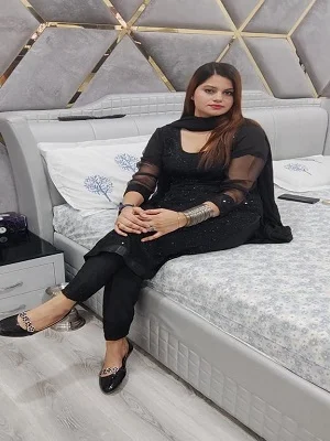 Call Girl in Daman